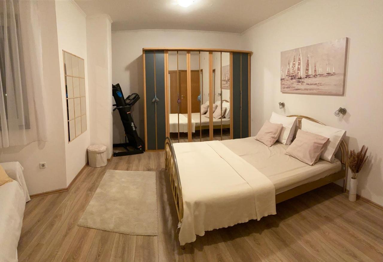 Three Bedroom Apartment Between Trogir And Split Kastela Exterior photo